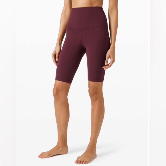 LULULEMON Align Super High Rise 10” Shorts Cassis size 2 EUC - Picture 2 of 7